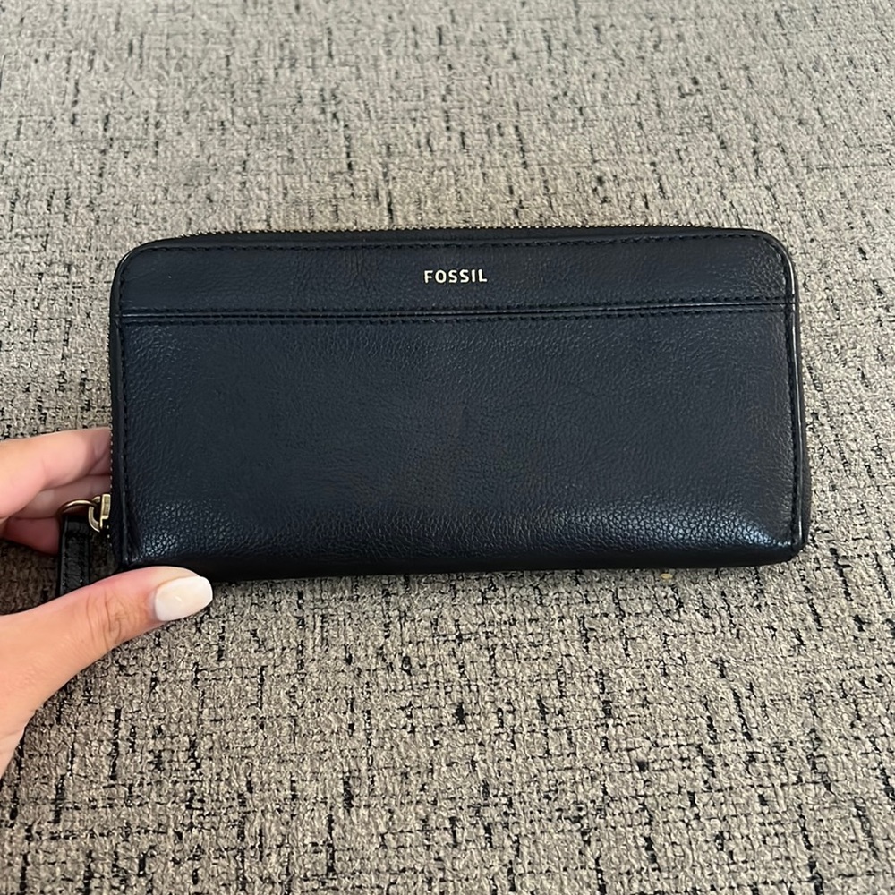 Fossil Wallet